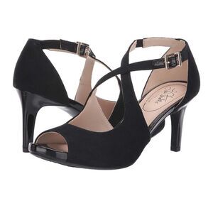 Life Stride ~ Black MicroSuede Maria ~ NIB ~ size 6.5
